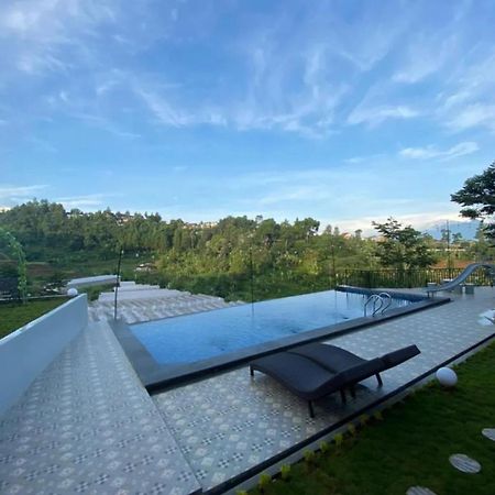 Villa Kuta Puncak Cilama Zewnętrze zdjęcie